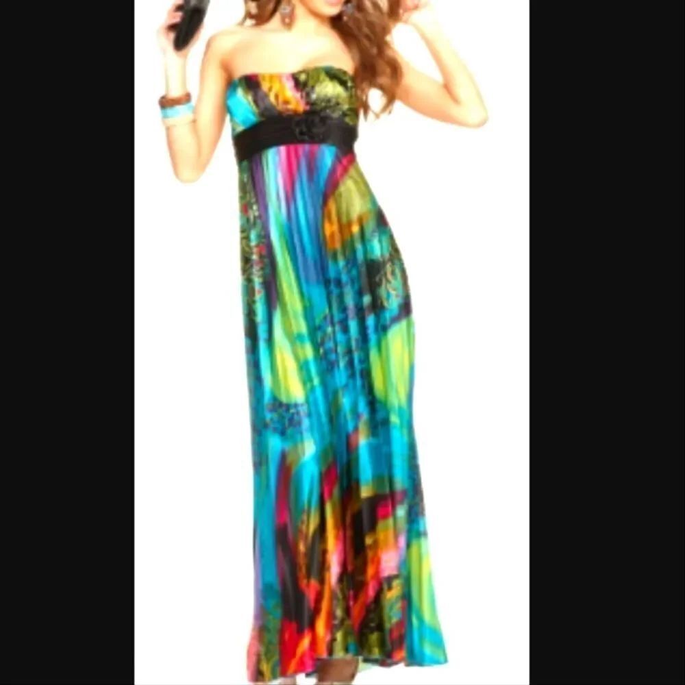 SPEECHLESS FORMAL MULTI-COLOR FLOOR LENGTH DRESS